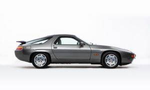 Porsche 928 S4