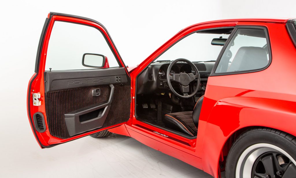 Porsche 924 Carrera GT For Sale - Interior 1